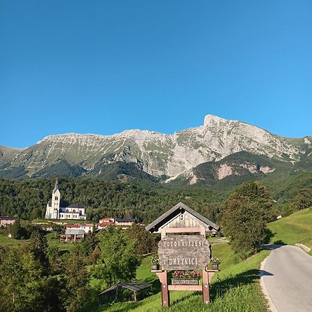 Apartma Pr Urarj Kobarid Bagian luar foto